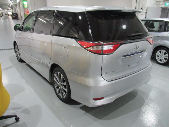Toyota Estima 2.4 Aeras Premium 7 Seater-image