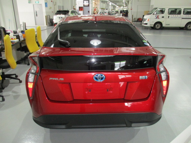 Toyota Prius 1.8 S Touring-image