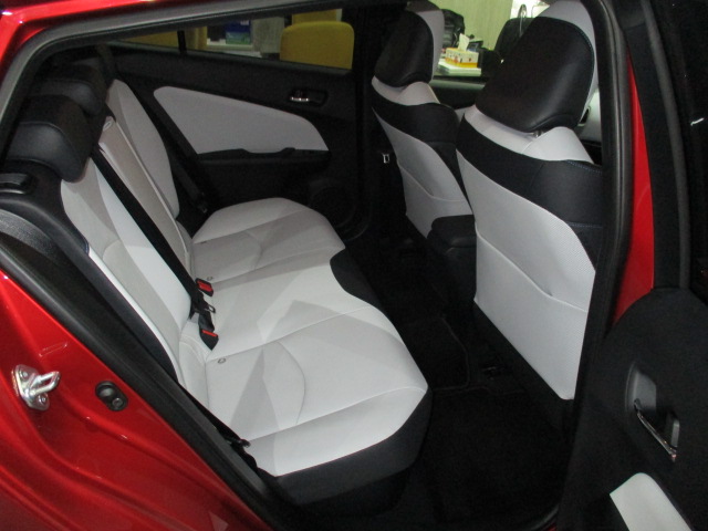 Toyota Prius 1.8 S Touring-image