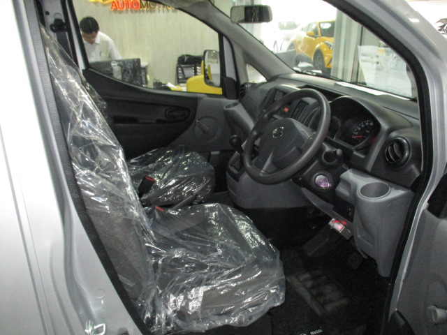 Nissan NV200 1.6M Petrol-image