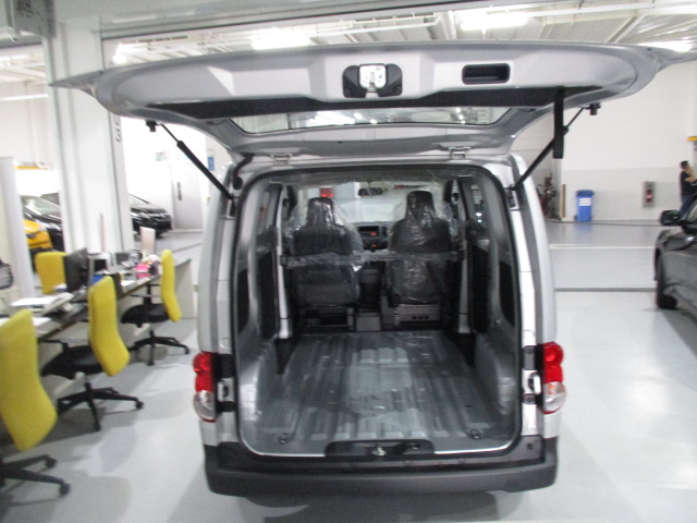 Nissan NV200 1.6M Petrol-image